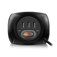 Tomada múltipla de 3 entradas Schuko + 3 x USB 2.4