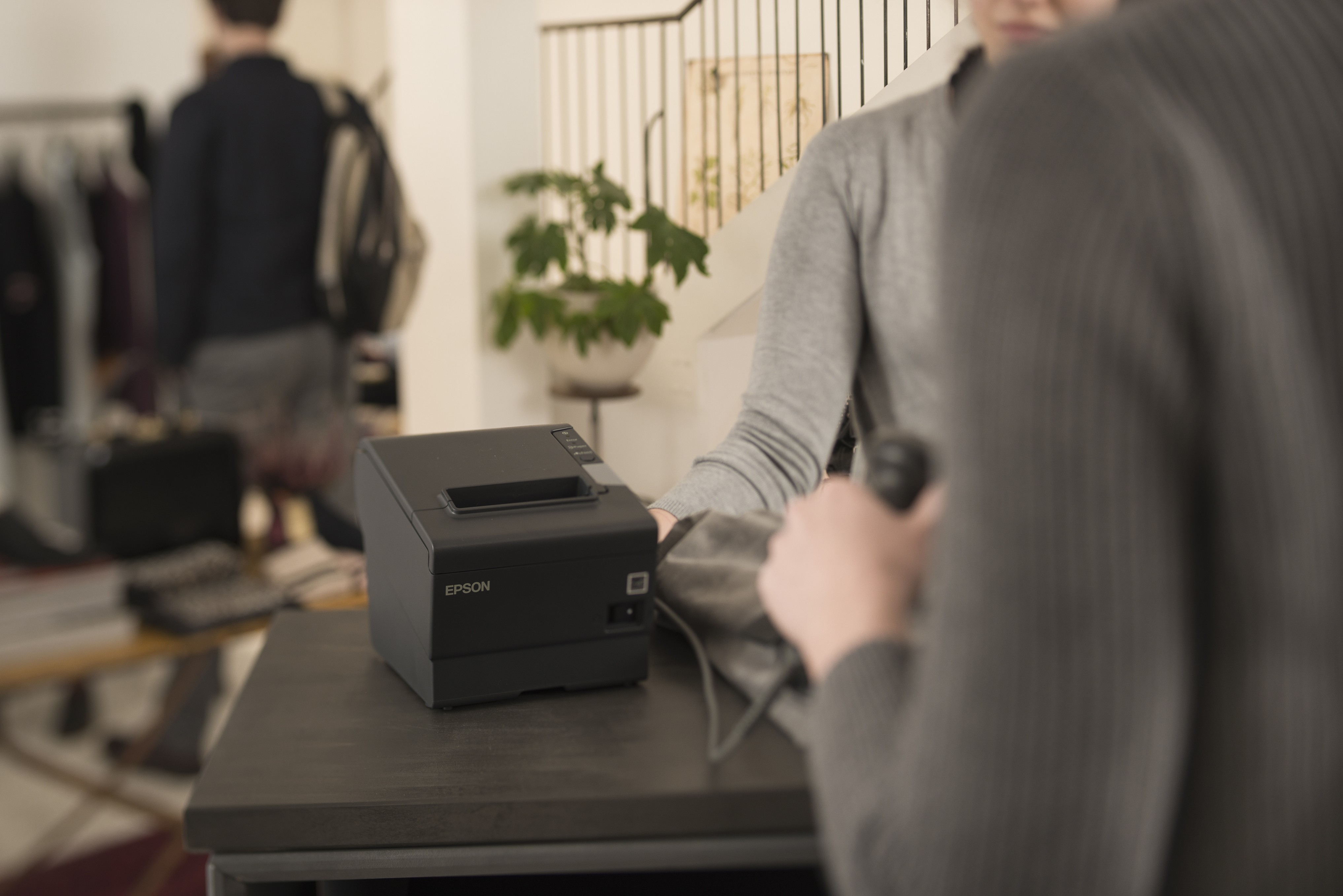 TM-T88V Rollpaper stopper 